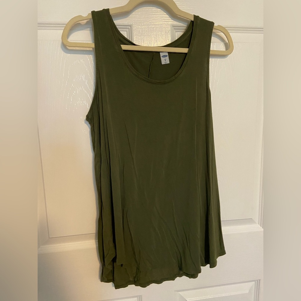 Old Navy Luxe Sz Medium Swing Tank - Olive Green